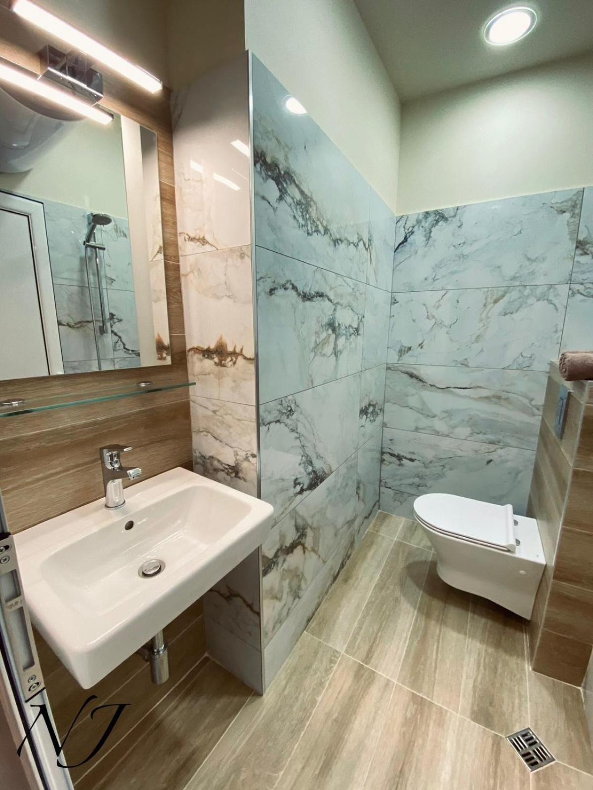 Nj Luxury Rooms And Suites Warna Exterior foto
