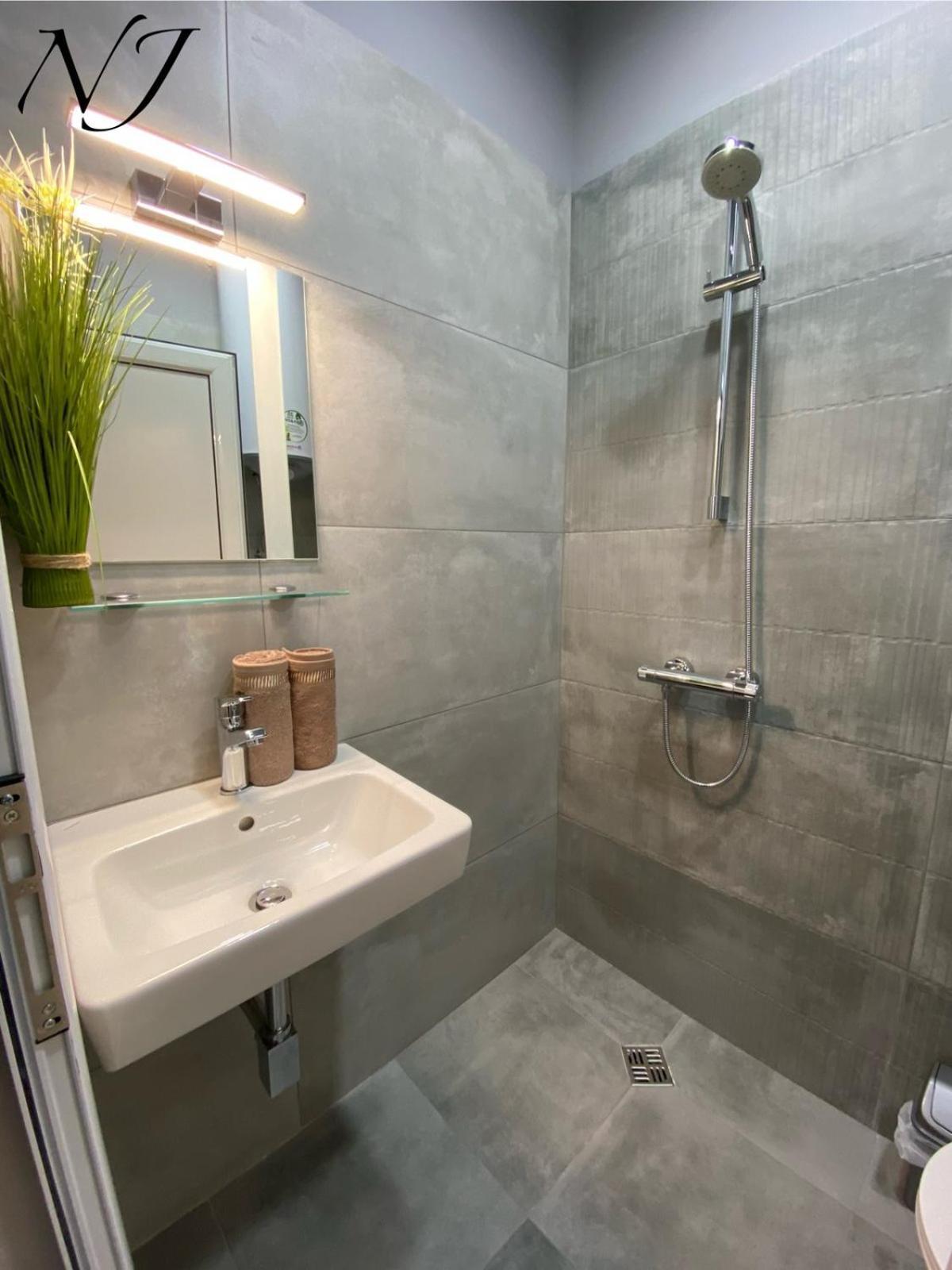 Nj Luxury Rooms And Suites Warna Exterior foto