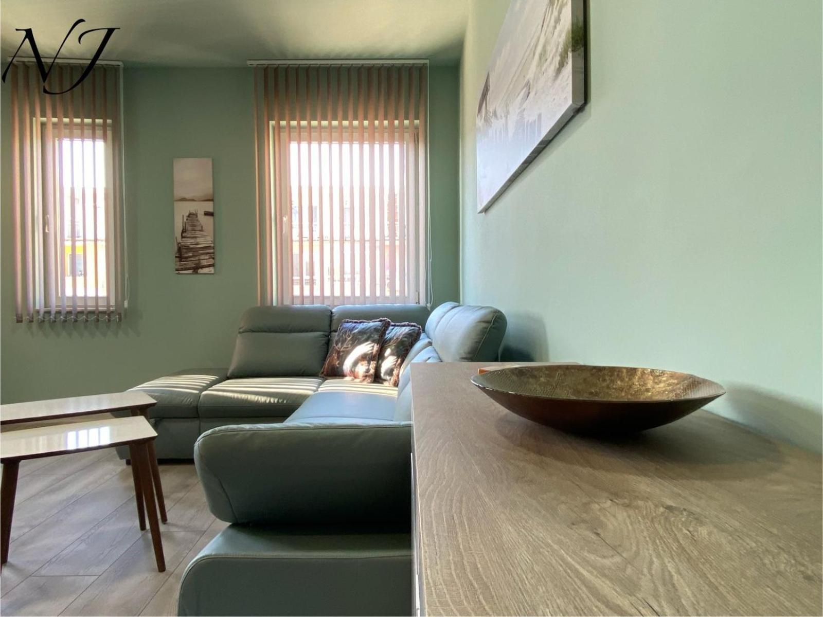 Nj Luxury Rooms And Suites Warna Exterior foto